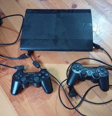 playstation 2 satisi: Sony PlayStation 3 Super Slim oyun konsolu.50 e yaxin oyun.Az iwlenib — 1