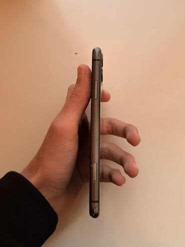 işlənmiş iphone 11: IPhone 11, 64 GB, Qara, Face ID — 2