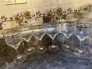 file: Məişət qabları dəsti - Boyalı, əl naxışlı dekorlu, ayaqlı iri — 4