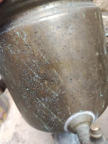 bas gitara: Məhsul: Antik 7 L mis samovar Təsvir: - Klassik kömür/od ilə işləyən — 4