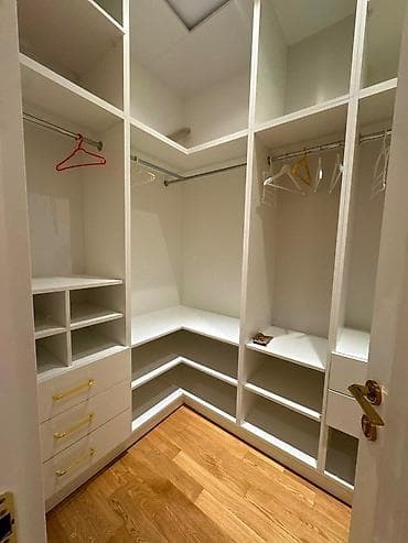 Mənzillər: İcarəyə verilir 3 otaqlı yeni tikili 107 m², Gənclik m. Kateqoriya — 6