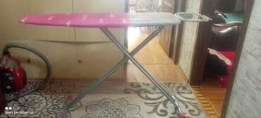 Ütüləmə masası - Geniş, aerodinamik forma: köynək, şalvar və