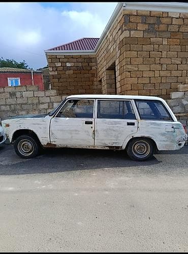 volkswagen golf 2: Model: Universal kuzovlu sovet istehsalı minik avtomobili (arxa — 8