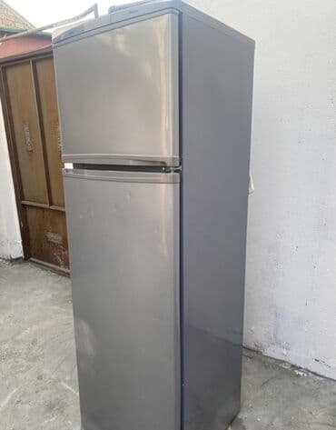 İşlənmiş 2 qapılı Beko Soyuducu Satılır, rəng - Gümüşü