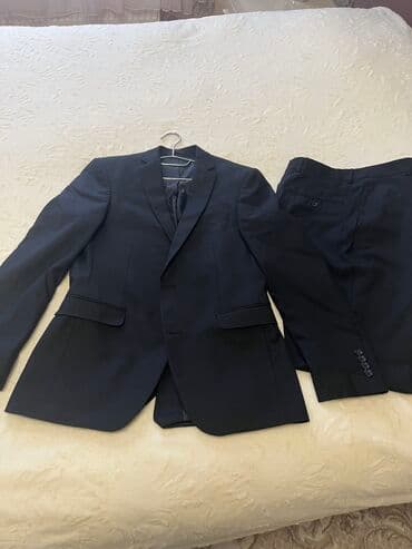 детский костюм бэтмена: Qara kostyum Satılır.Az istifade olunub — 3