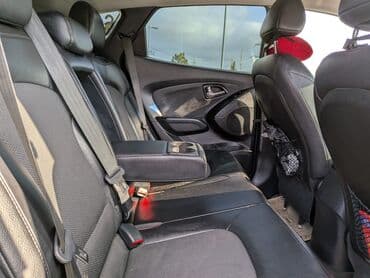 şlanq satışı: Hyundai ix35: 2 l | 2014 il Krossover — 9