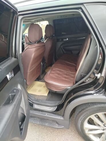 hediye qutusu: Kia Sorento: 2 l | 2014 il Ofrouder/SUV — 12