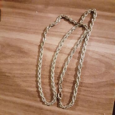 Цепочки: Temiz Rus Gumusudur Azerbaycan manati ile. 350 azn alinibdir istifade — 2