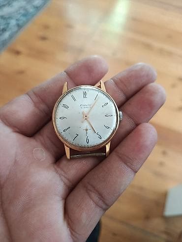 Məhsul: Mexaniki qol saatları (2 ədəd) 1) Raketa – 16 JEWELS -