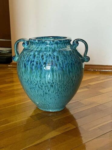 dekor qrup: Bir vaza, Farfor — 1