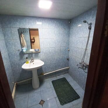 ağdam kirayə evlər: Razində, 252 nömrəli məktəbin qarşısında, Access Bankın yanında, 5 — 8