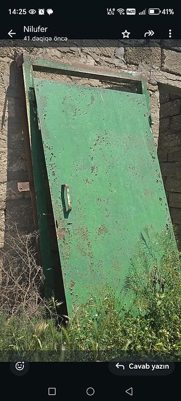 qapi tutacaqi: Metall qapı dəsti - Material: qalın metal təbəqədən hazırlanmışdır — 1