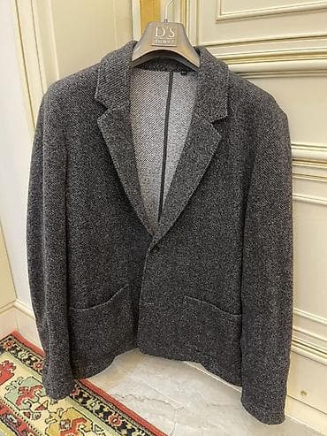 ana bala geyim: Kişi üst geyimləri dəsti 1) Qara-boz, qatı toxumalı, ikicərgəli — 2