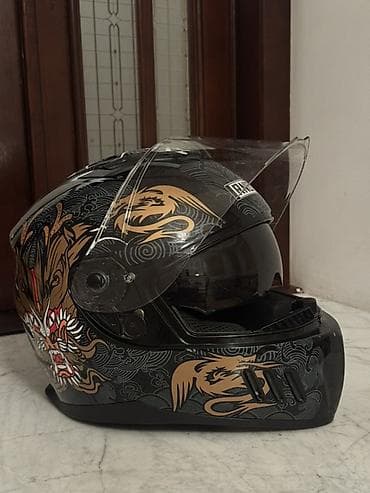 nnb moto: RNG kaska.Yeni kimidir,65 Azn.L razmer - Brend: RNG (etiket üzərində) — 2