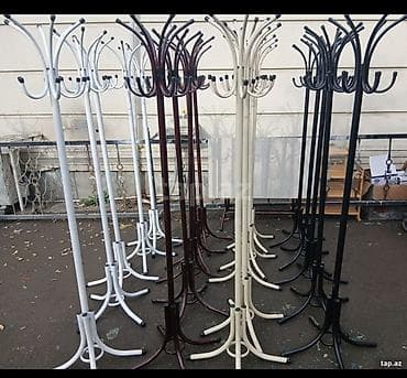 paltar asilgan: Nazikler- 26 azn qalinlar - 45 azn Metall paltar asılqanı – şaquli — 2