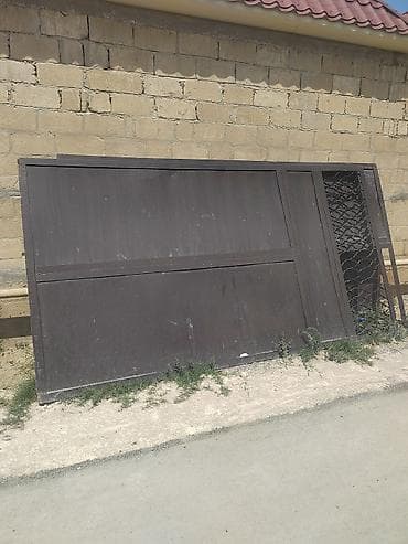 seif qapi: Demir qapi eni 4 m Hundurluk 3.60 .Köhmer rus demiridir - Material — 1
