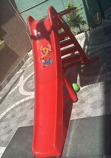 NeylaSürüşkən yeni alınıb istifadə edilməyib (uşaq oğlandı qırmızı