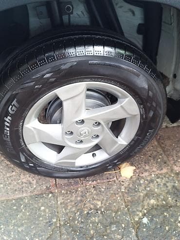 krossover: Renault Duster: 2 l | 2012 il 296000 km Krossover — 8