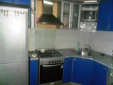 8 mikrorayon: Nəsimi rayonu, 4-cü Mikrorayonda, 4-otaqlı, sahəsi 110kv-m olan mənzil — 11