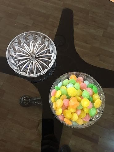 konfet qabı: Xrustal konfet qabı-2 əd. Çexiya, cütü 40 azn — 3