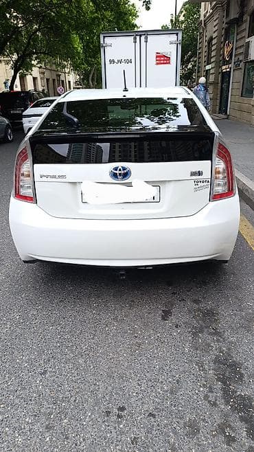 ventilyatorlar satisi: Toyota Prius Hybrid hatchbek - Yanacaq sistemi: benzin + elektrik — 4