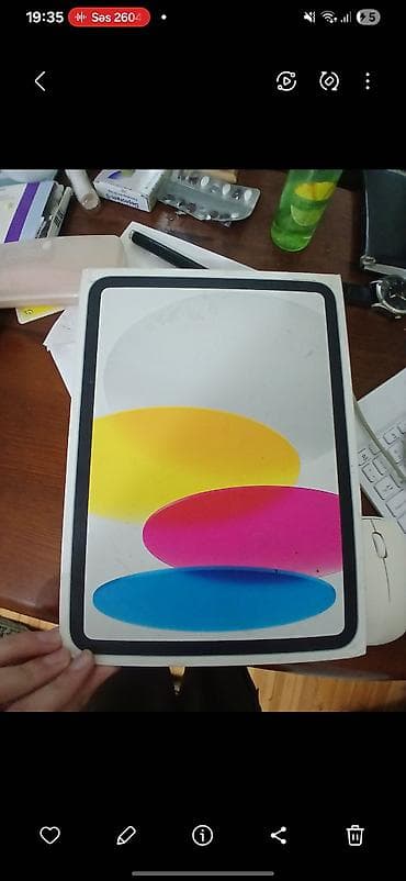 ipad 9 lalafo: Apple iPad (10-cu nəsil) – Gümüş rəng Xüsusiyyətlər: - 10.9" Liquid — 4