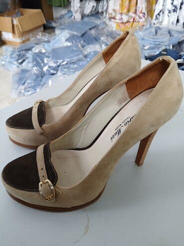 замшевые туфли на платформе: Туфли, Размер: 38, цвет - Бежевый, Б/у — 1