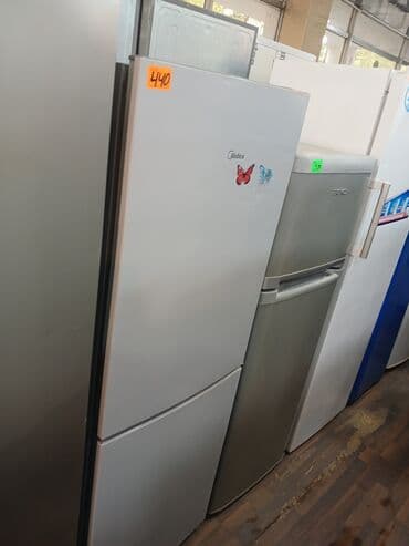 2 qapılı Midea Soyuducu Satılır, rəng - Gümüşü