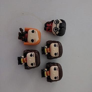 Fiqur, Plastik, rəng - Qara