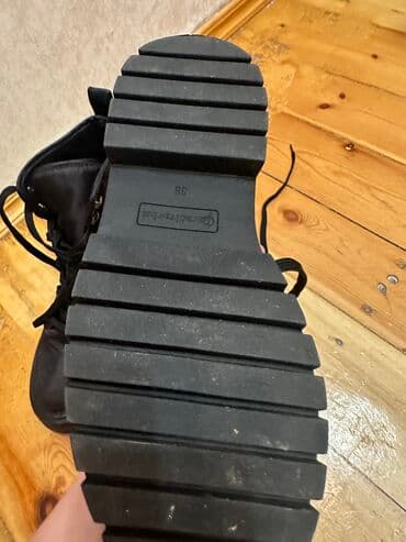 qış botları: Qısaboğaz, Stradivarius, Ölçü: 36, rəng - Qara, İşlənmiş — 3