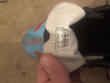 Maskalar, eynəklər: Butslar Adidas, Ölçü: 43, İşlənmiş — 2