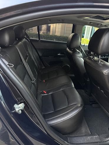 avtomobil oturacağı: Chevrolet Cruze: 1.4 l | 2014 il 197000 km Sedan — 8