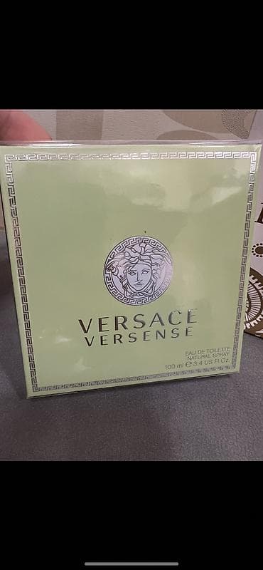 Etir yenidi La parfumeryden 212azne alınıb 170azn satılır Orijinaldı