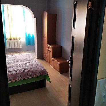 qubada satilan evler 2025: Bakida Nesimi metro Zerife parki yaninda gundelik/sutkaliq (gunluk — 5