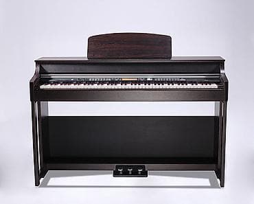 Medeli elektro piano DP388. Akustik pianonun səslənməsi ilə müqayisə