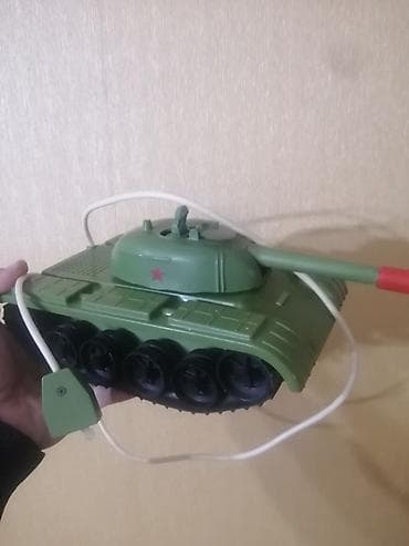 dede oyuncaq instagram: Sovet oyuncagi 70 ci illərə aid tank t34 — 3