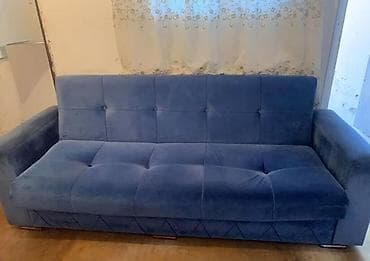 Divan satılır 110 azn.Açılır,bazalıdır.Yaxşı