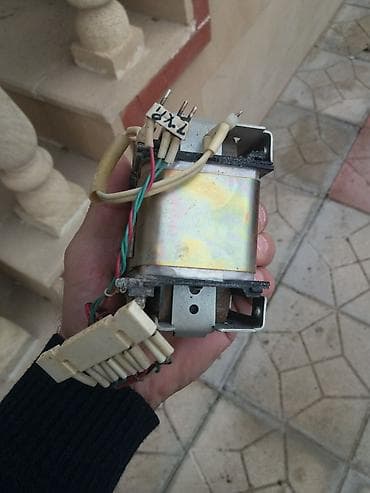 maqintafon manitorlu: Kometa maqnitola transı və diqər translar hər biri 22azn — 2