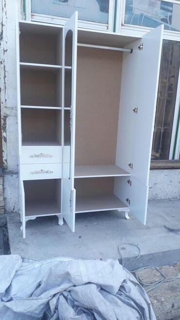 dərin boşqab: Yeni, Açılan, 3 qapılı Düz dolab, Azərbaycan — 21