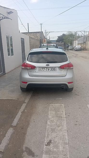 kia forte turbo: Kia Forte: 1.6 l | 2016 il Hetçbek — 2