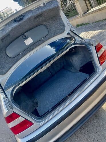 nolyeddi sekilleri yukle: BMW 320: 2.2 l | 2003 il Sedan — 13