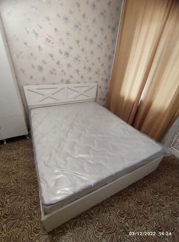 çarpayı qiymətləri: Taxt sifarisle hazirlanir.
Qiymet matras daxil 300 azn — 1