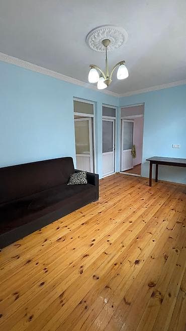 kiraye ev qaracuxur: 75 kv. m, 3 otaqlı, İşıq — 3