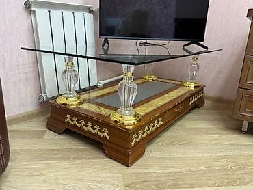 Мебель: Tecili satılır işlenmiş mebellerdi. Heç bir qırığı yoxdu 1 eded 3- lü — 6