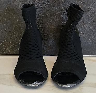 bağlı sandallar: ZARA WOMAN qadın ayaqqabısı - Model: Açıq burunlu, dabanı açıq — 1