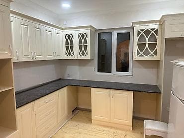 mebel boyasi: Sifarişlə mətbəx dəsti, Özü çəkən petlələr, Sadə laminat, Kredit yoxdur, Pulsuz çatdırılma, Rayonlara çatdırılma — 4