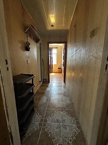 gencede ev: Bakı, Bakıxanov qəs., 2 otaqlı, Köhnə tikili, m. Neftçilər, 43 kv. m — 2