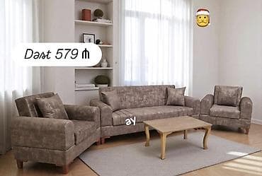 Klassik üslubda yumşaq mebel dəsti Tərkib: - 3 nəfərlik divan - 2