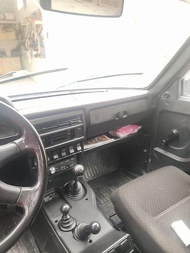 maşin vaz: VAZ (LADA) 4x4 Niva: 1.7 l | 2015 il 90696 km Ofrouder/SUV — 6