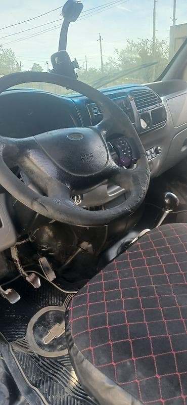 ford transit minivan: Ford Transit: 2.5 l | 1998 il 13000 km Van/Minivan — 5